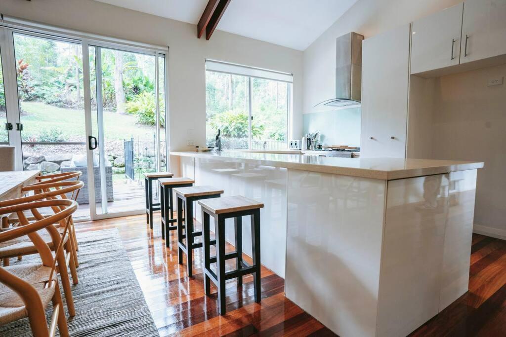 Secluded Retreat In Noosa Hinterland Eumundi